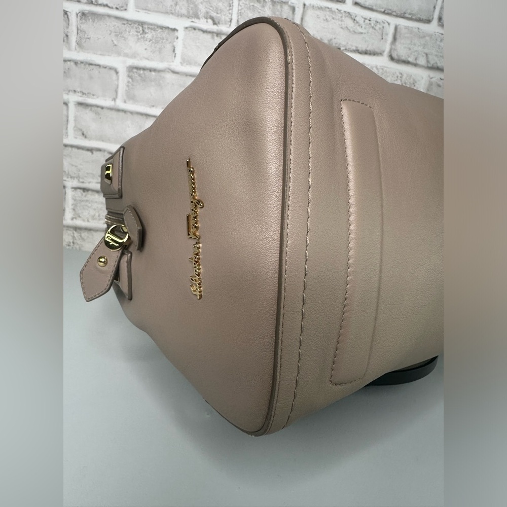 Salvatore Ferragamo Leather Bag double top handle Zipper Closure EUC - Picture 8 of 14